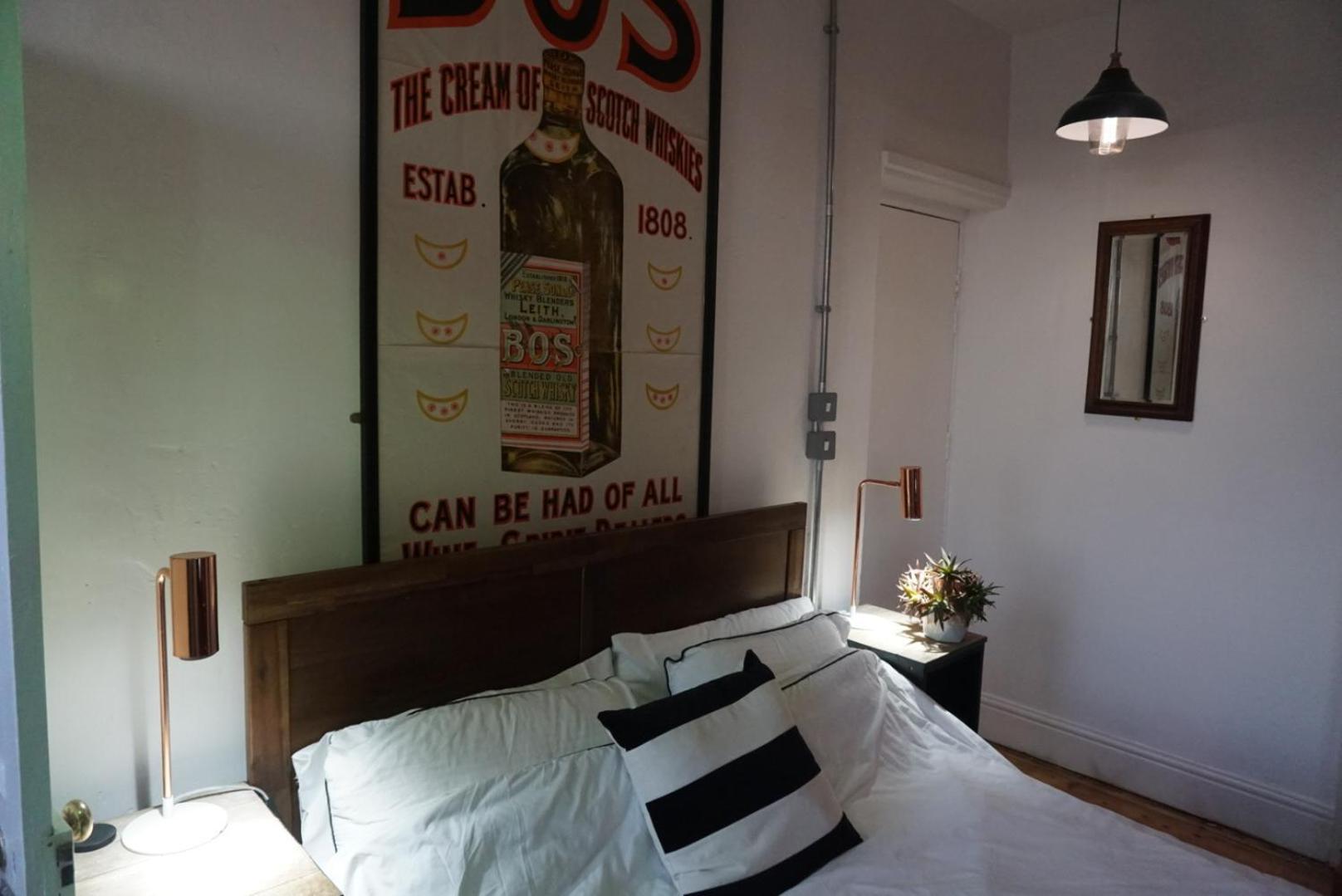 New! Castle View Studio Apartment Scarborough Eksteriør billede