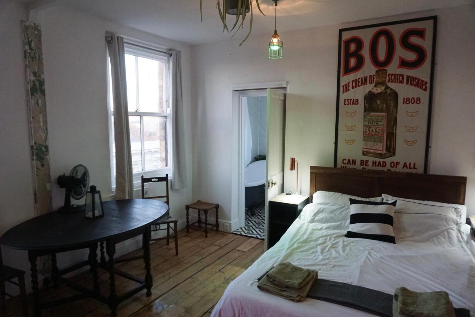 New! Castle View Studio Apartment Scarborough Eksteriør billede